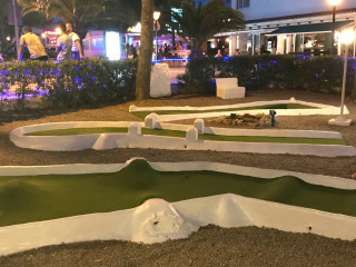 Mini Golf