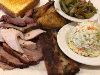 Woody's -b-q