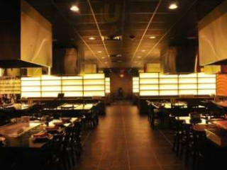 Kabuto Sushi, Hibachi Lounge