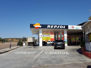 Estación De Servicio Repsol