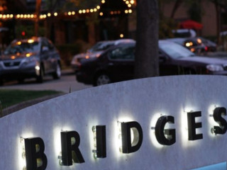 Bridges Restaurant