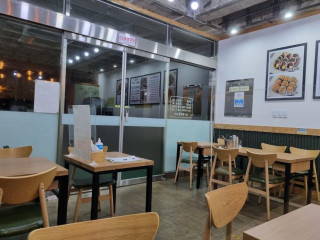 배말칼국수김밥 사천케이블카점
