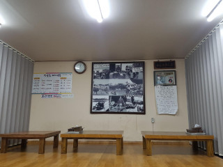 Dangol-jip Dwaeji-gukbap