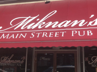 Miknan's Main Street Pub