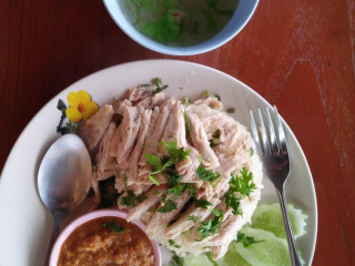 ลุงโก๊ะ ข้าวมันไก่