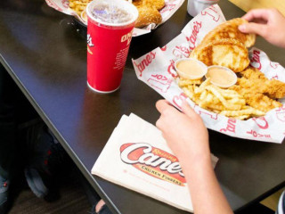 Raising Cane's Chicken Fingers