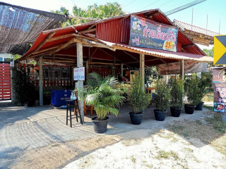 ร้านก๋วยเตี๋ยวคุณนิด แซ่ปเวอร์
