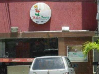 Pizzadonna