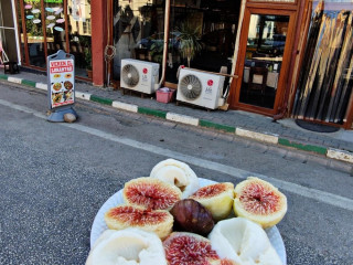 Kalemdar Pide Yemek ızgara Ve Dondurma Salonu