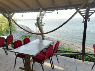 Alabora Cafe Restoran