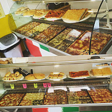 Pizza In Piazza