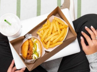 Shake Shack First National Building Downtown Detroit