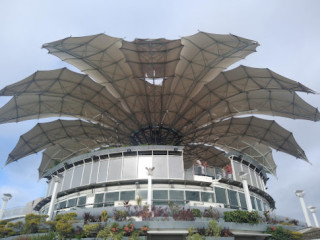 Monumento Nacional Y Patrimonio Cultural La Flor De Venezuela