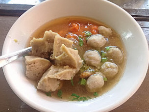 Bakso De-ka-i