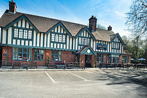 Dukes Head