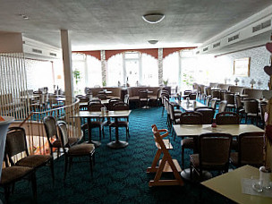 Cafe Harmony