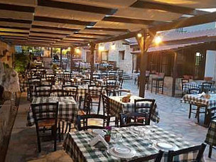 Taverna Eparxiaki