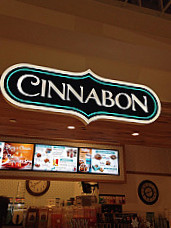 Cinnabon