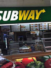 ‪subway‬