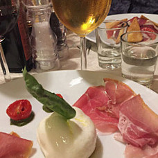 Osteria N.1 Cafe Wine