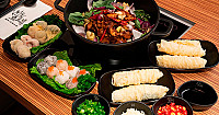 Rich Pot Chicken Pot Fēng Guō Jī Bāo