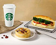 Starbucks Xīng Bā Kè Lóng Quán Mén Shì