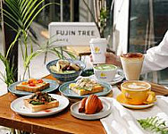 Fù Jǐn Shù Kā Fēi Fujin Tree Cafe