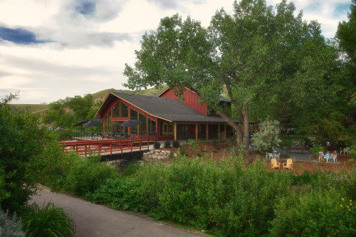 The Clubhouse At Paradise Valley