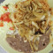 5. Bistec Encebollado