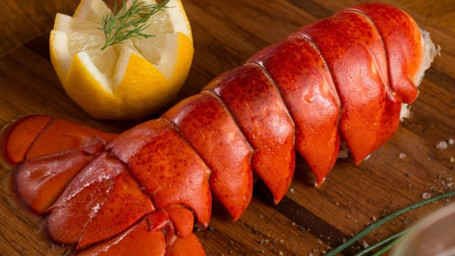 M10. Lobster Tail (1 Lb.