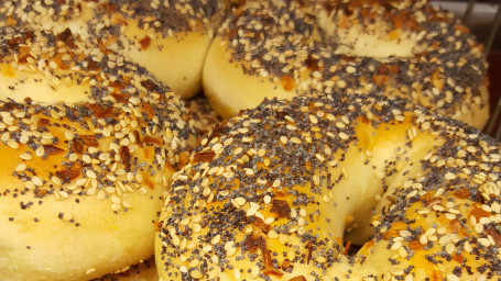 Dozen Bagels (14)