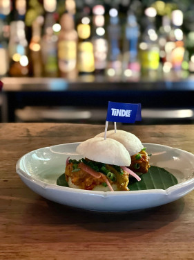 Tindle Chicken Bao