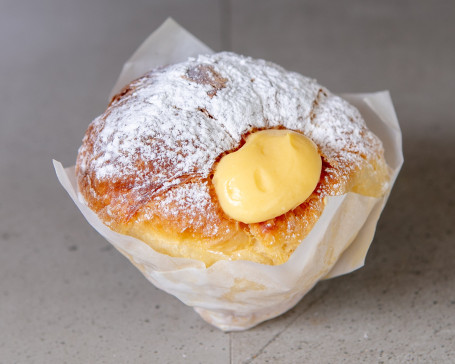 Cruffin Custard