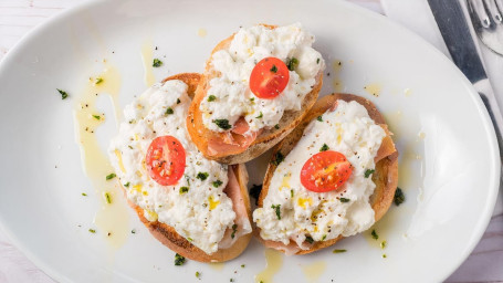 Ricotta Infused Crostini