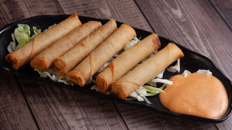 Lumpia (6 Pc)