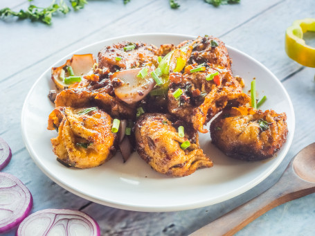 Pollo Peperoncino Momos (8 Pz)