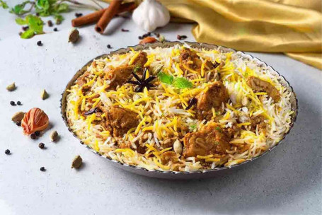 Biryani Di Pollo (1 Porzione)