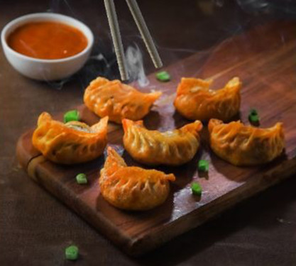 Deep Fried Paneer Momos [6 Pcs]