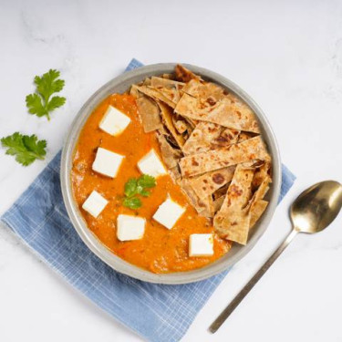 Ciotola Paratha Paneer Al Burro