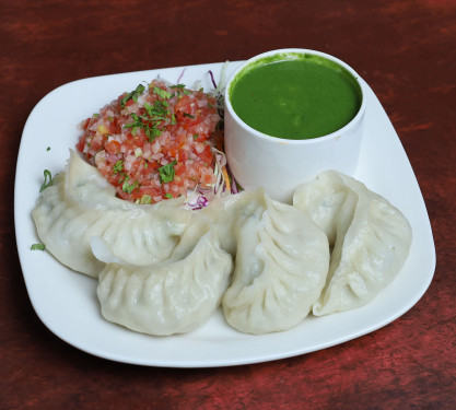 Veg Momos 4 Pcs