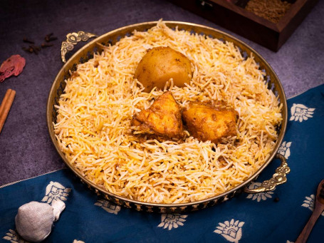 Dawat Chicken Biryani (2Pcs)