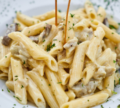 Penne In Pasta Bianca