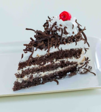 Black Forrest Pastry (1 Pc)