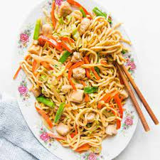 Chicken Noodles/ Chow Chow