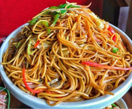 Cream Butter Chowmein