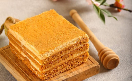 Classic Honey Cake