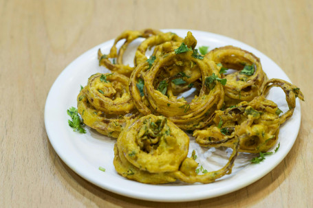 Onion Pakoda [4 Pieces]