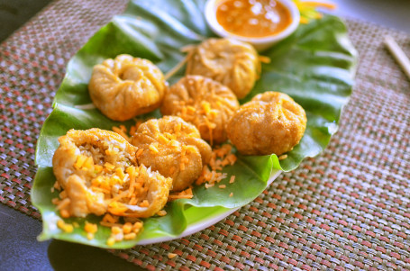 Veg Fried Momos (6 Pcs) No Soup