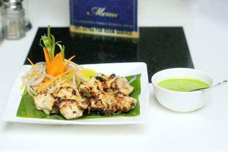 Murgh Reshmi Kebab (Dry) (8 Pcs)