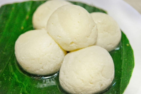 Rasogolla 5 Pcs)